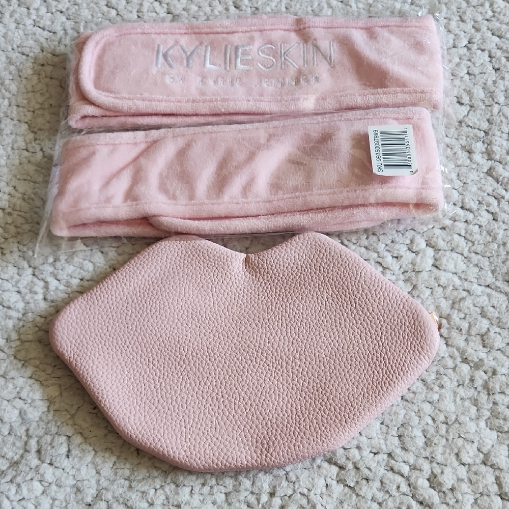 KYLIE SKIN Two Pink Headbands and BEAUTY BIO Lip-Shaped Pouch BUNDLE Set NWT - Picture 12 of 16